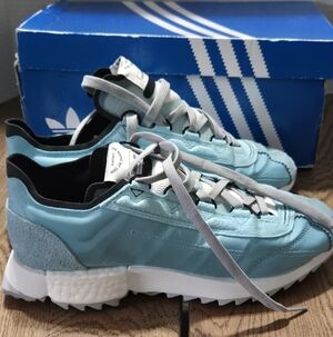 Adidas Originals Blue and White Box SL 7600 W Size 8.5